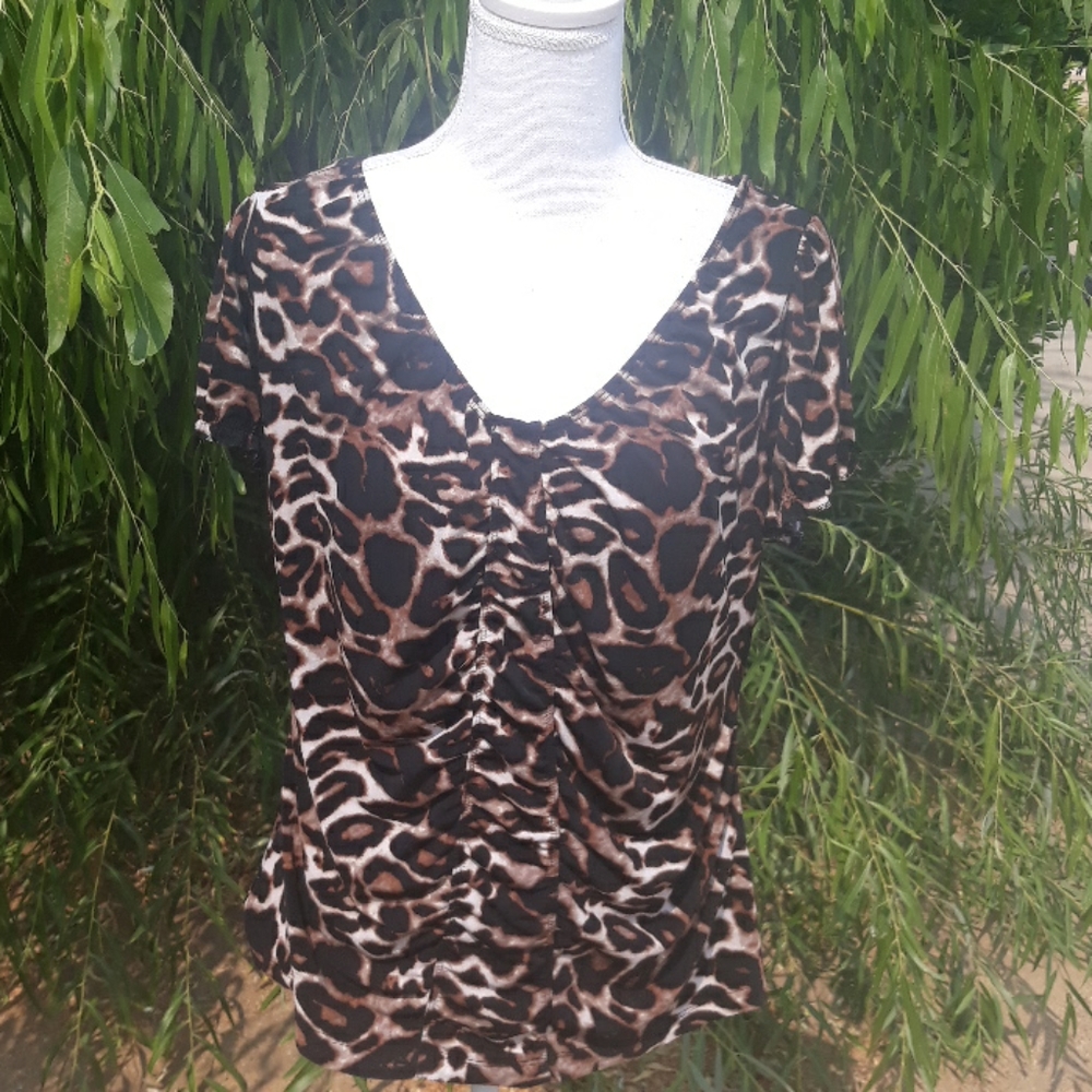 Worthington stretch ladies blouse